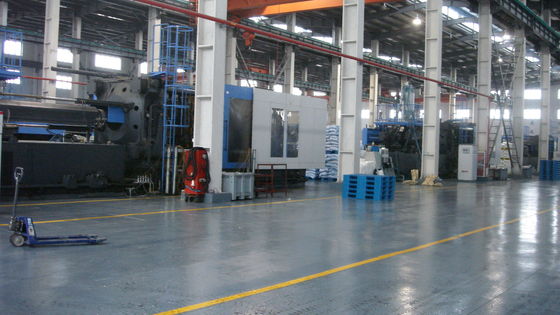 4-Way Plastic Pallets with Steel The Perfect Combination of Strength and Affordability