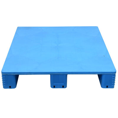Outdoor Plastic Pallet with Smooth Cool Storage and Heavy-Duty Flat Racking by HUADING